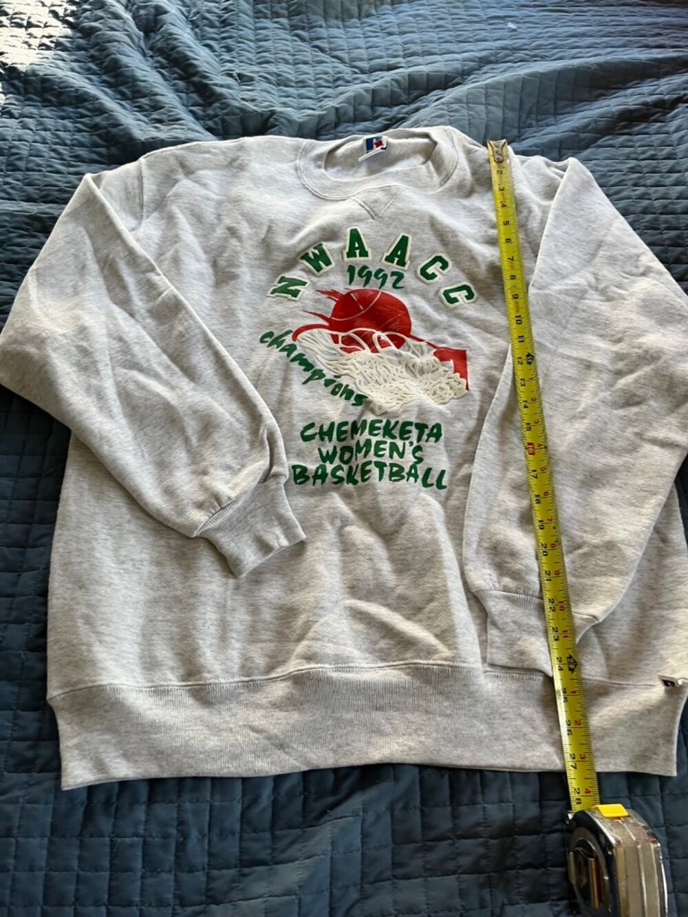 Vintage 1992 Chemeketa Women's Basketball Champions Crewneck Russell XL